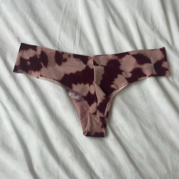 Pink - Picture 3 of 3